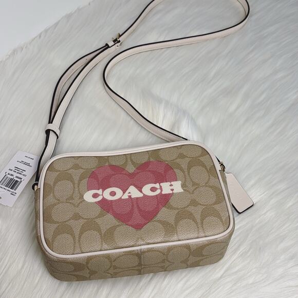 💃NWT Coach Mini Jamie Camera Bag In Signature Canvas With Heart Print - Picture 5 of 8